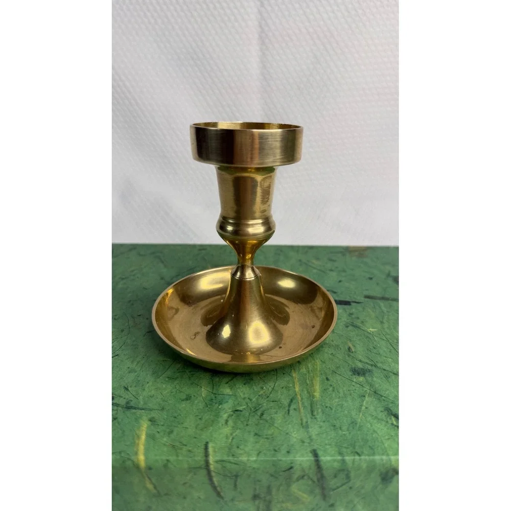 Vintage Solid Brass Chamberstick Candle Holder Gold Colonial Style Finger Loop